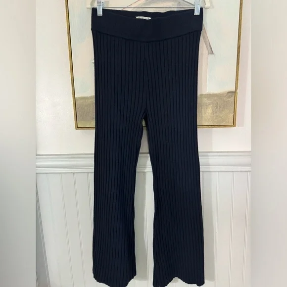 BAGATELLE Navy Blue Ribbed Knit Sweater Pants Size Medium - Picture 5 of 9